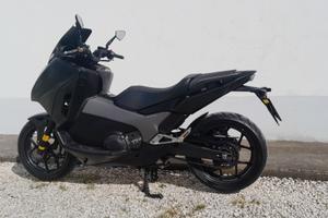 honda integra dct 750 black