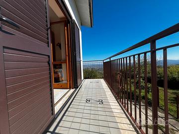 Villa Indipendente con giardino, garage e cantina