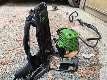 Decespugliatore a Zaino Active 3.5 - 4 tempi.