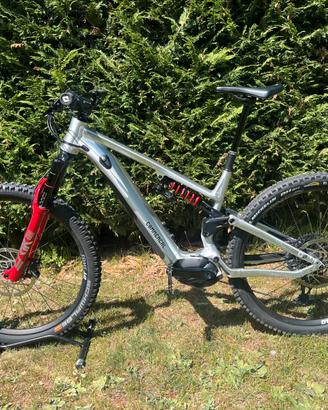 Commencal Meta Power TR 4 e-bike