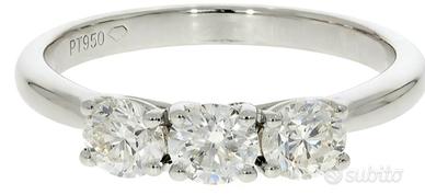 Anello Trilogy in Platino 950 e diamanti naturali 