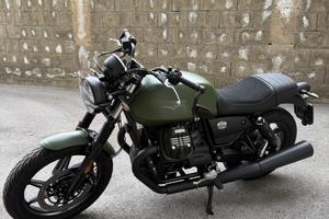 Guzzi V 7