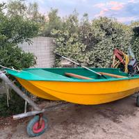 Barca Trimarano vetroresina 5cv