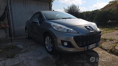PEUGEOT 207 1.6 8V HDi 112CV CC Féline