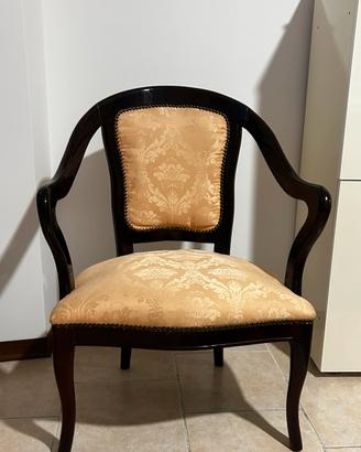 Poltrona Elegante Vintage in legno laccato nuova