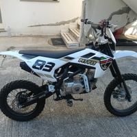 Pit bike 125