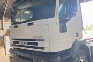 Camion Iveco 190/31 Cours