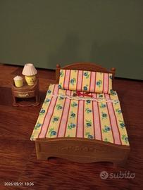SYLVANIAN LETTO CON COMODINO