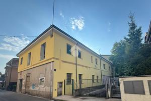 4 LOCALI A CANTÙ