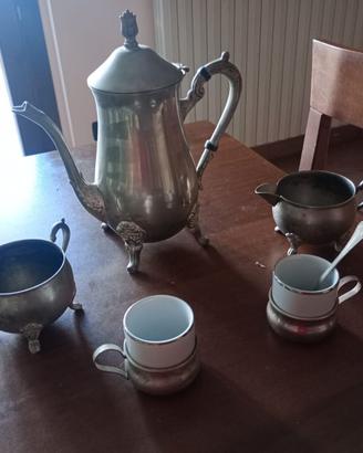 Servizio in metallo per Tisane e simili