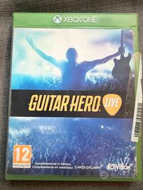 Guitar Hero Live per Xbox One + 2 chitarre e USB