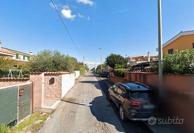 Pomezia elegante trilocale arredato