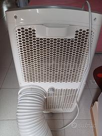 Condizionatore COMFEE con tubo