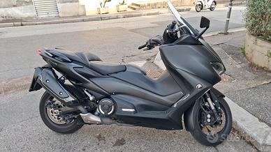 tmax 560 2021