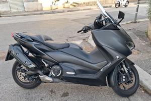 tmax 560 2021