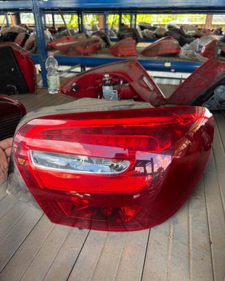 Faro Fanale Posteriore Destro per Mercedes Classe 