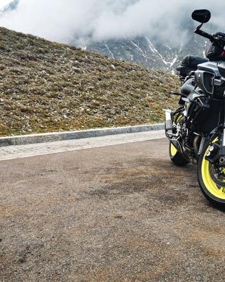 Yamaha MT - 10 