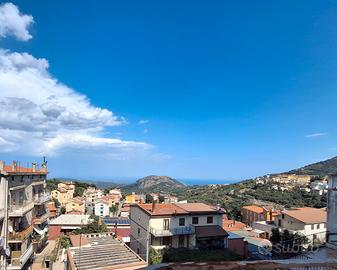 Appartamento al primo piano - Lanusei centro