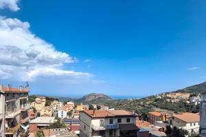 Appartamento al primo piano - Lanusei centro