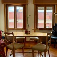 tavolo soggiorno con sedie