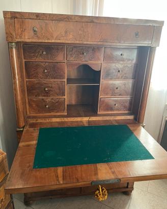 Secretaire
