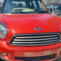 Mini Cooper D Countryman per ricambi (2A)