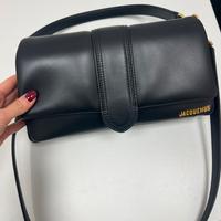 Borsa Jacquemus modello Le bambimou