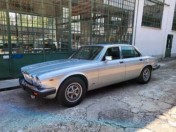 Jaguar XJ6 4.2L III Serie – 1982 - SUMMER PRICE