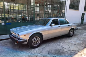 Jaguar XJ6 4.2L III Serie – 1982 - SUMMER PRICE
