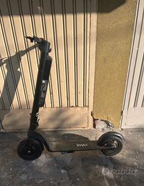 Monopattino Elettrico vivoBike (batteria guasta)