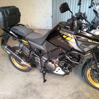 SUZUKI V STROM 1050 XT