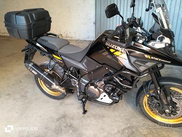 SUZUKI V STROM 1050 XT