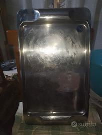 2 vassoi in acciaio inox 18/10 anni '70 della Vemi