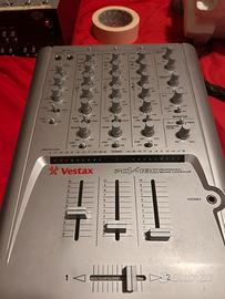Vestax PCV-180 – Mixer DJ Professionale