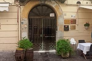 Centro: 2 stanze uso ufficio