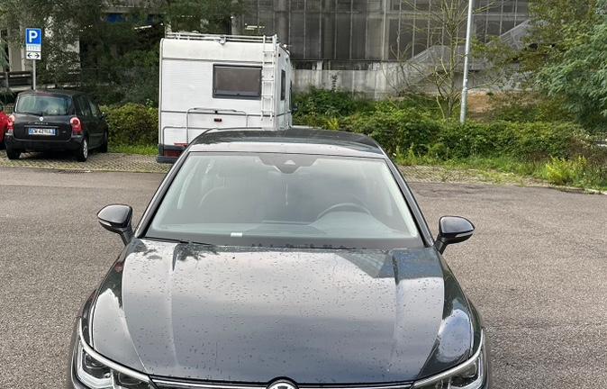 VOLKSWAGEN Golf 8ª serie - 2020