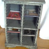 Porta CD in legno