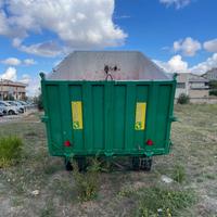 Rimorchio Dumper Pettorruso