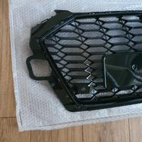 Calandra Audi a4 s4 r4 dal 2020