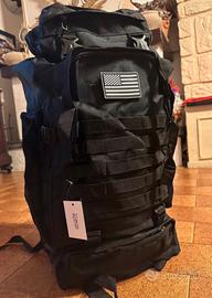 Zaino grande impermeabile scout viaggio montagna