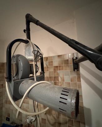 Attrezzatura toelettatura