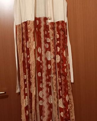 vestito estivo smanicato lungo