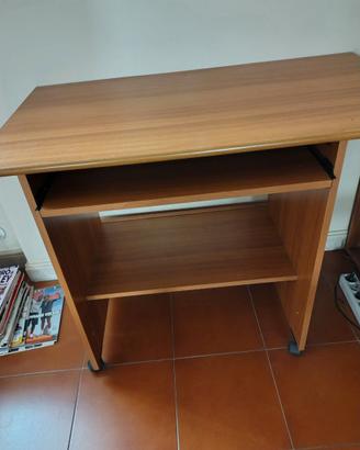 Tavolino per computer