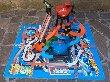 Autolavaggio più tappeto Hot Wheels