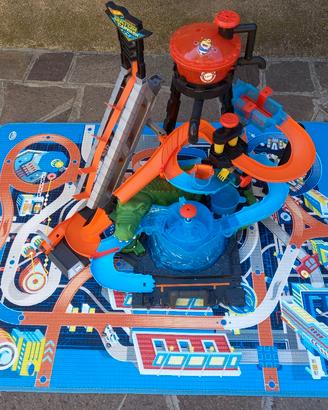 Autolavaggio più tappeto Hot Wheels