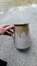 Antica brocca in ceramica 