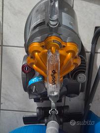 Aspirapolvere Dyson DC32 Animal Pro