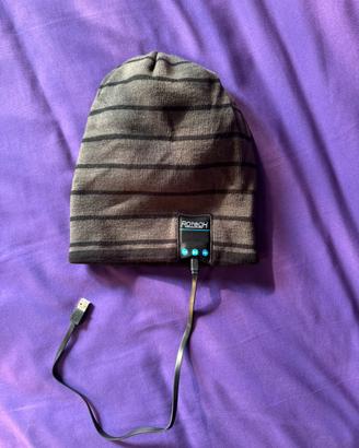 Cappello con audio diffusione Bluetooth interna