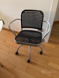 due sedie Vico magistretti