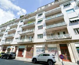 LOCALE COMMERCIALE CON SOPPALCO